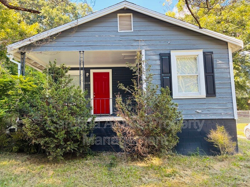 Primary Photo - 1314 W Rankin Ave