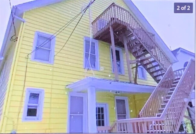 Building Photo - 405 N Webster Ave