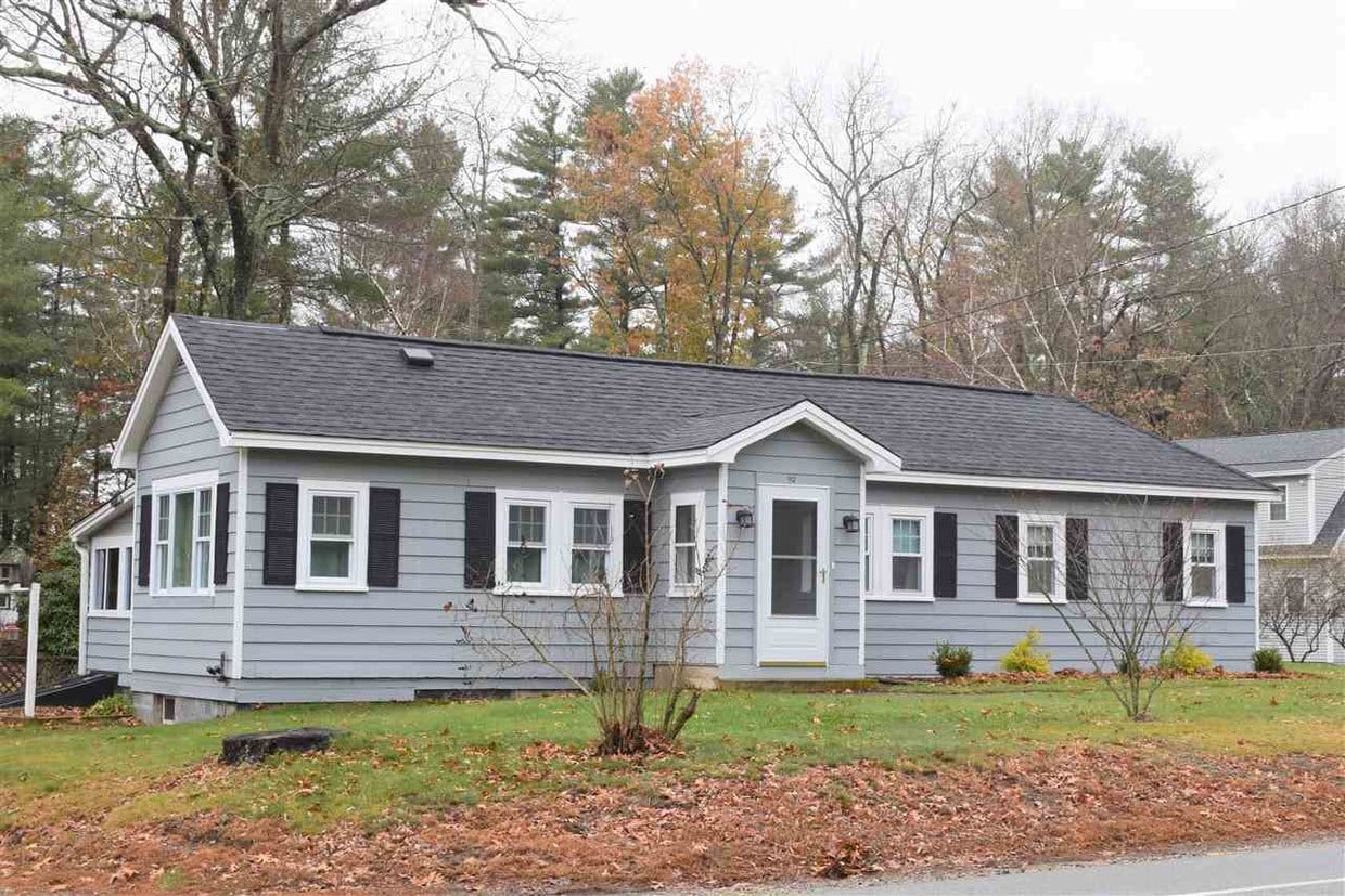 90 Main St, Kingston, NH 03848 House Rental in Kingston, NH