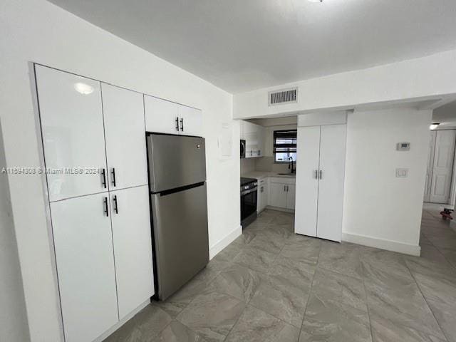 Building Photo - 210 Fontainebleau Blvd