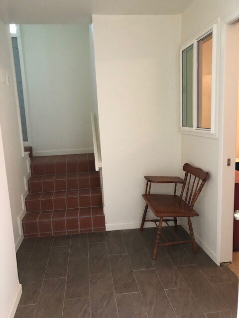 ¡Vestíbulo - 235 El Cerrito Ave