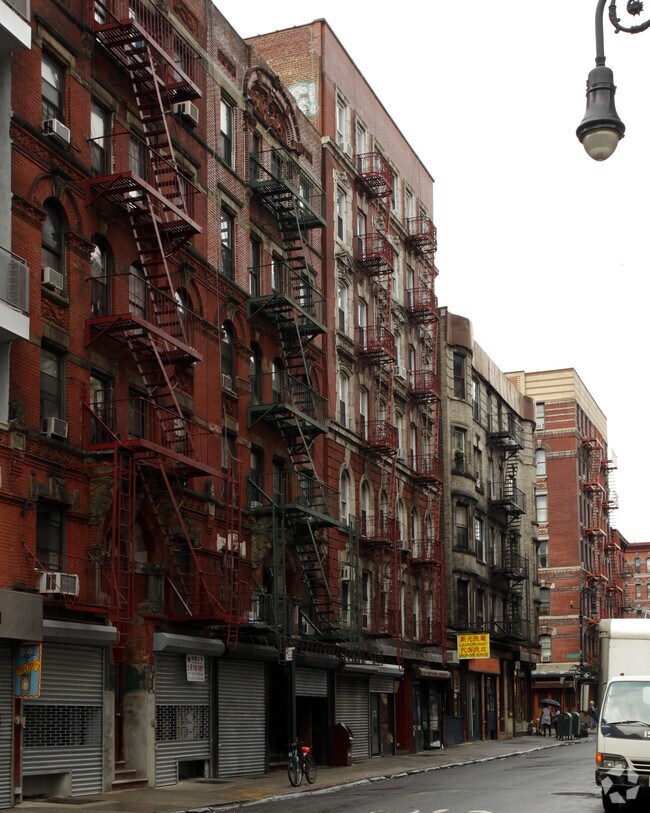 Foto del edificio - 249 Broome St