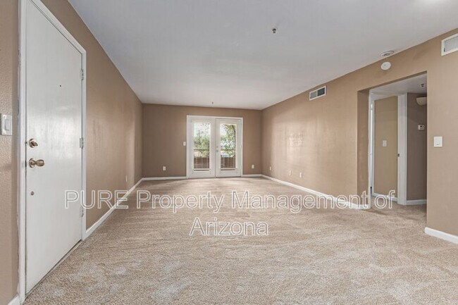 Building Photo - 4704 E Paradise Village Pkwy N