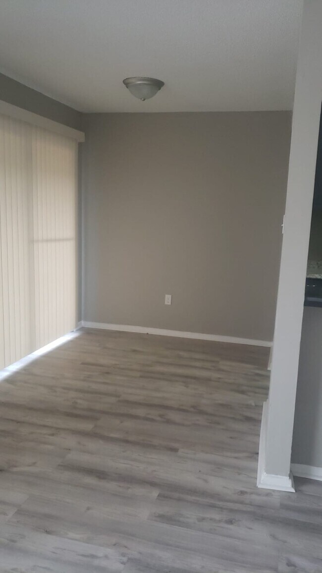 Building Photo - 2771 Sonora Dr