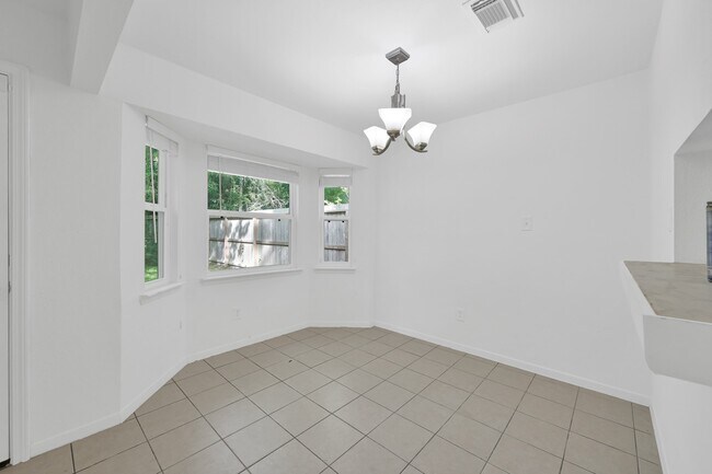 Foto del edificio - 3 W Woodtimber Ct