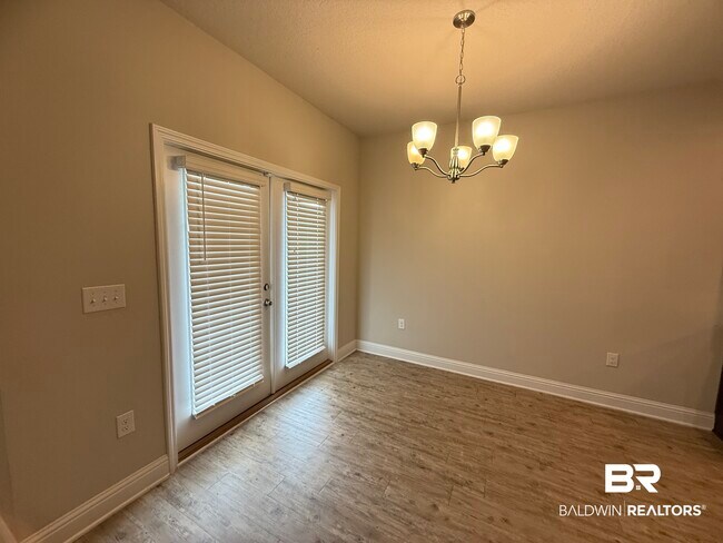 Foto del edificio - 24568 Kipling Ct