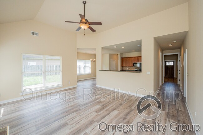 Foto del edificio - 9205 Rookwood Pl