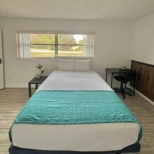 Building Photo - 1214 Fairlane Ct
