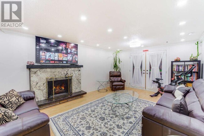 Photo du bâtiment - 946 McBride Ave