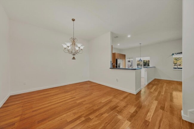 Building Photo - 2724 Treasure Cove Cir