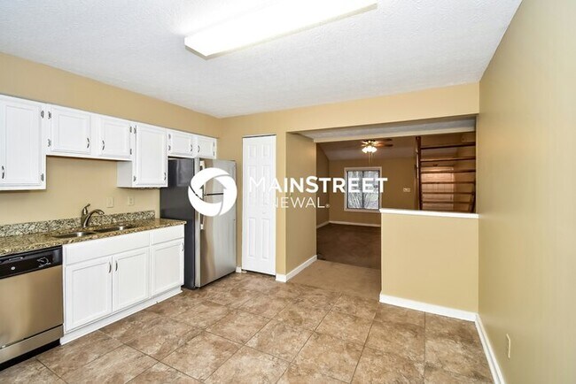 Building Photo - 3 Bedroom Pet-Friendly Home in Louisville,...