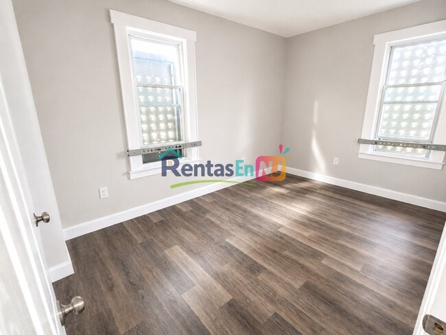 Building Photo - 78 Huntington Terrace