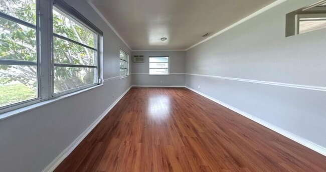 Foto del edificio - 9330-9352 52nd Way N