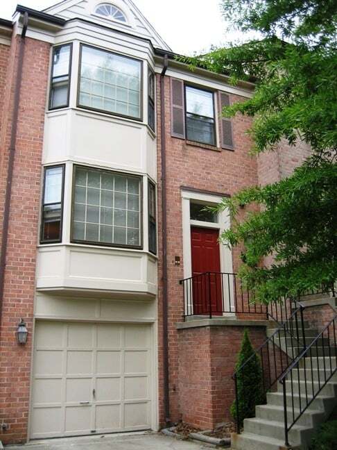Building Photo - 205 Lynn Manor Dr