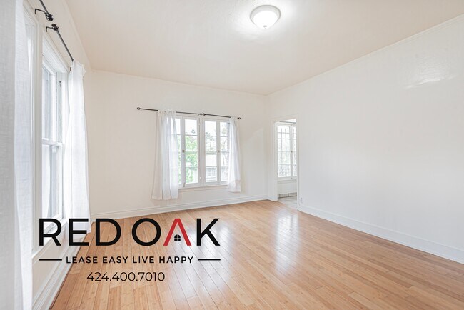 Foto del edificio - 5757 Franklin Ave