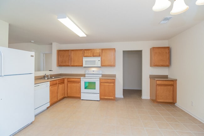 Building Photo - 138 Wethersfield Dr