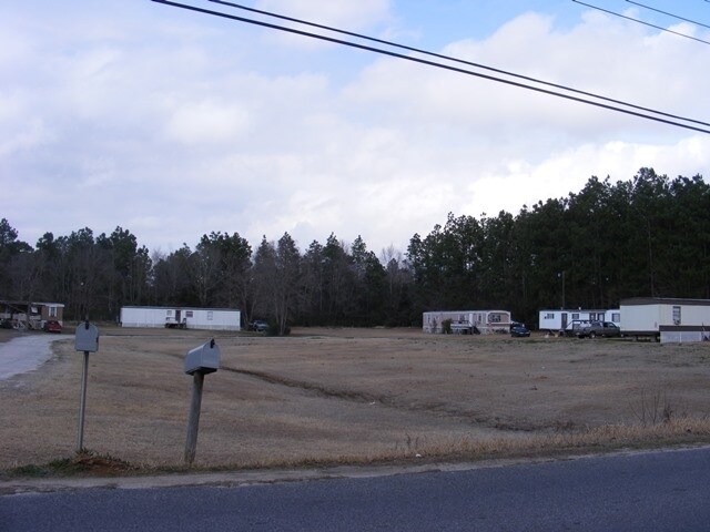  - 8758-8766 Glen Acres Dr N