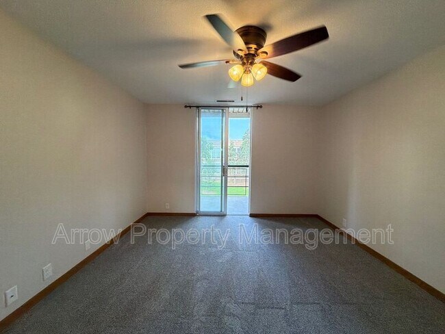 Building Photo - 2501 N Street-305
