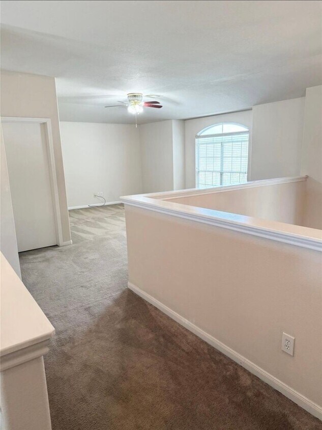 Foto del edificio - 1731 Harvey St