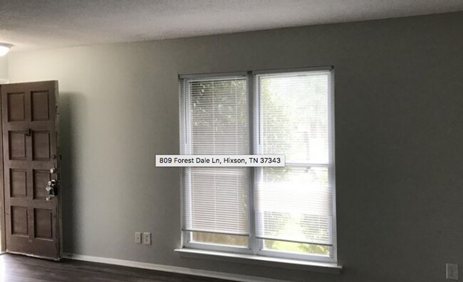 Foto del edificio - 809 Forest Dale Ln