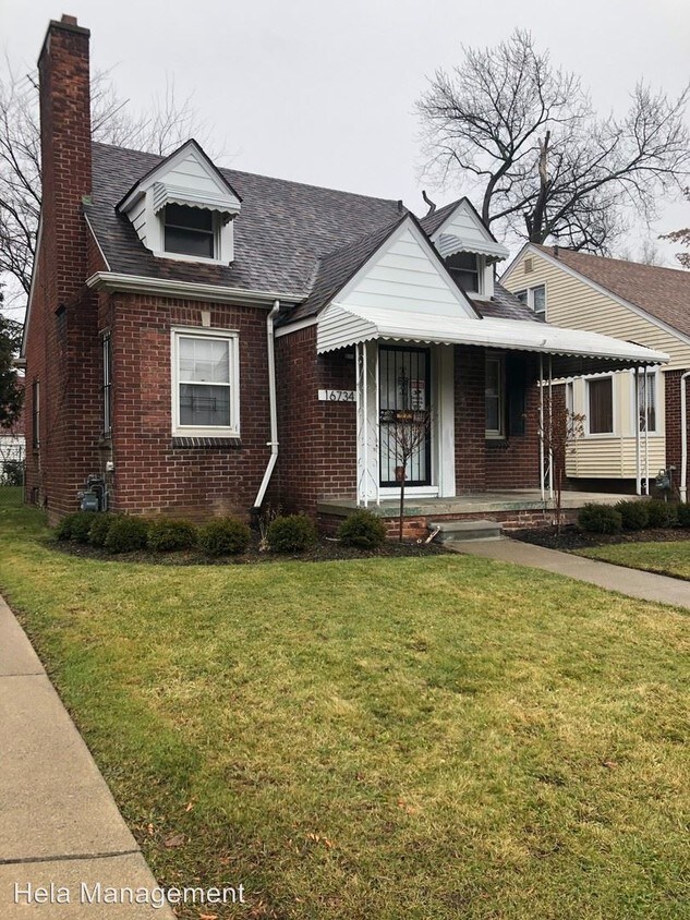 Primary Photo - 3 br, 1 bath House - 16734 Biltmore St.