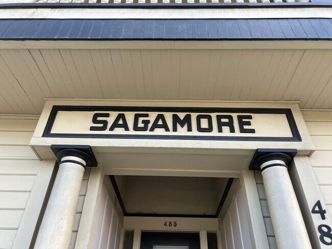 Foto del edificio - 485 40th St