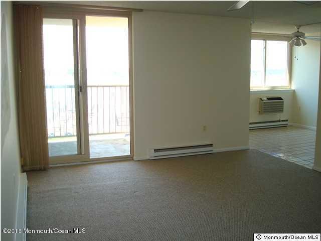 Foto del edificio - 1000 River Rd