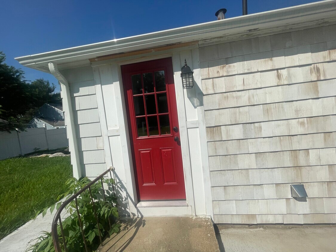 back door - 16 Crestwood Rd
