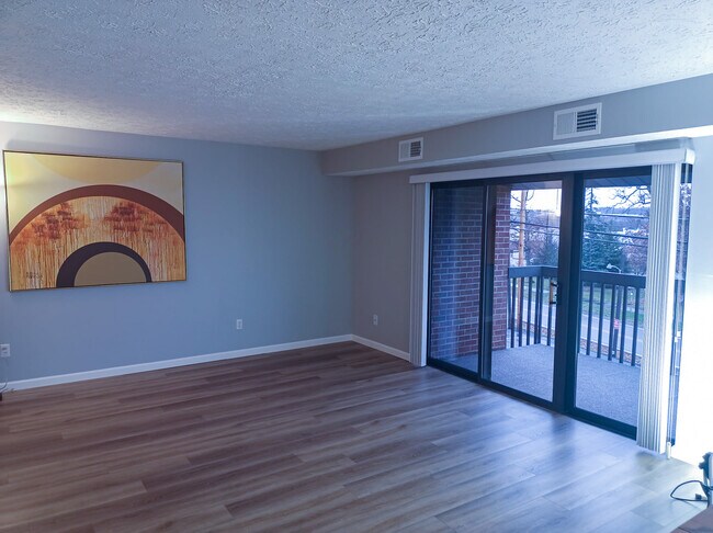 Sala de estar - 1203 Dutilh Rd