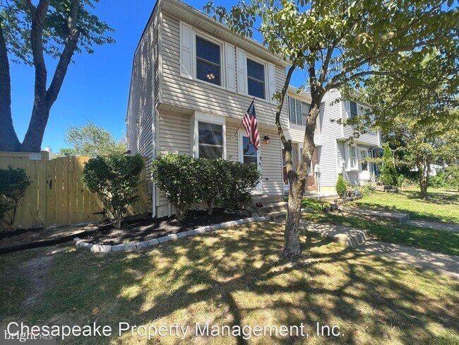 Foto del edificio - 2 br, 2 bath House - 7692 Fairbanks Court