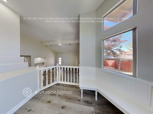 Building Photo - 4821 Laguna W Way