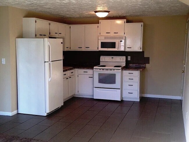 Foto del edificio - 203 S Covell Ave