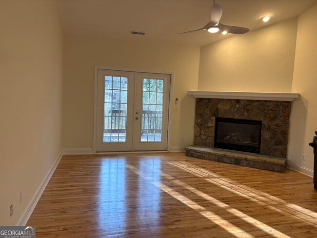 Foto del edificio - 74 Lockerbie Ct