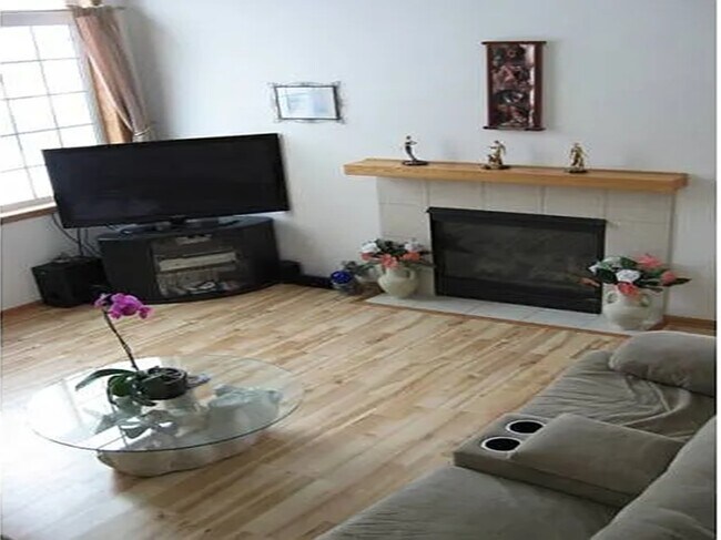 Foto del edificio - 8977 92nd St S