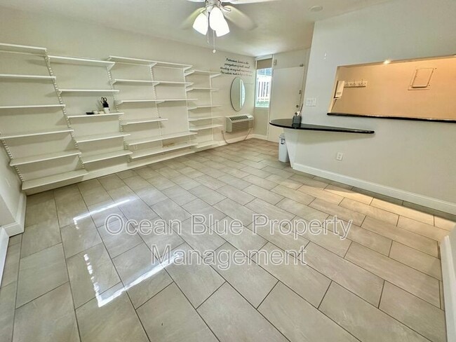 Photo - 1301 S Howard Ave Apartment