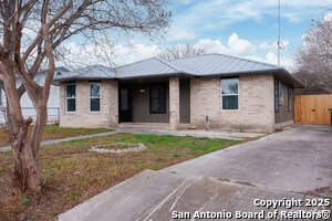 Building Photo - 1723 Socorro St