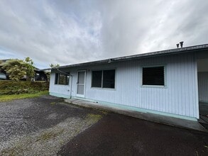 Building Photo - 105 Kekela St