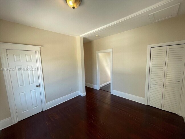 Foto del edificio - 1309 SE 1st St