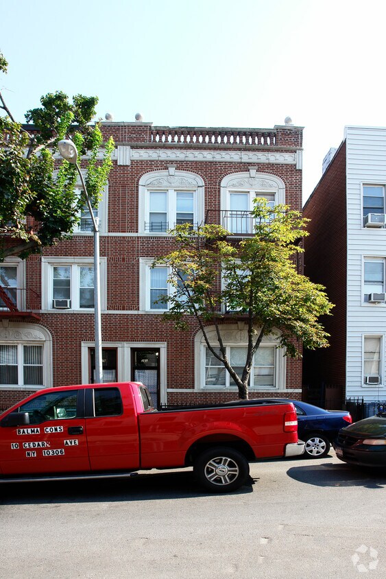 Primary Photo - 281 22nd St
