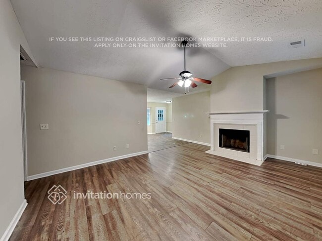 Foto del edificio - 120 Myrtle Grove Ln