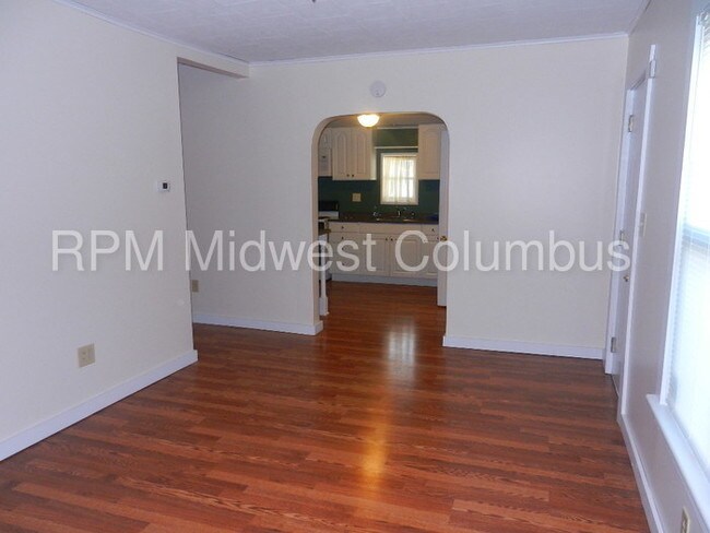 Building Photo - 266 Benfield Ave