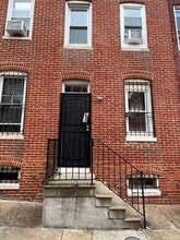 Building Photo - 1713 N Dallas St