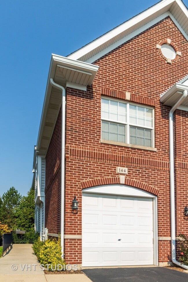 Building Photo - 144 Allerton Dr
