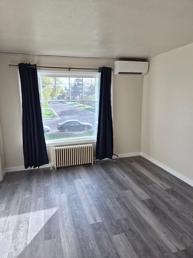 Foto del edificio - 636 S Palouse St