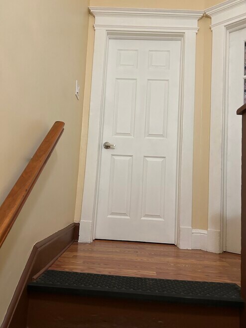 134 Dongan St