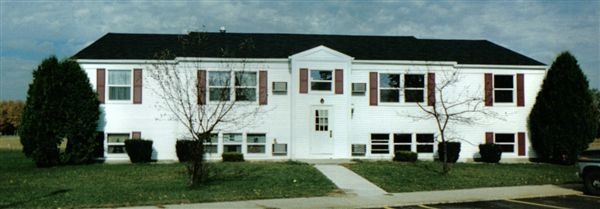 Primary Photo - Fieldcrest Apartments