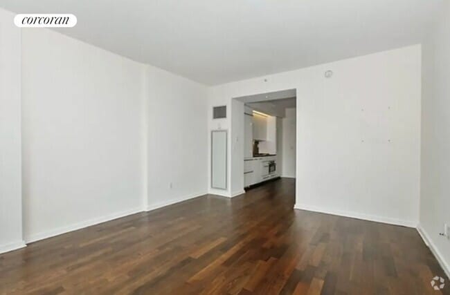 Building Photo - 340 E 23rd St