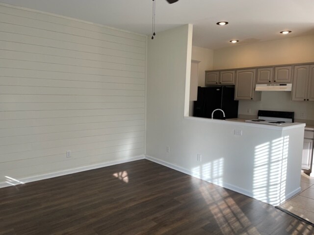 Living Room - 156 Brethren Church Dr