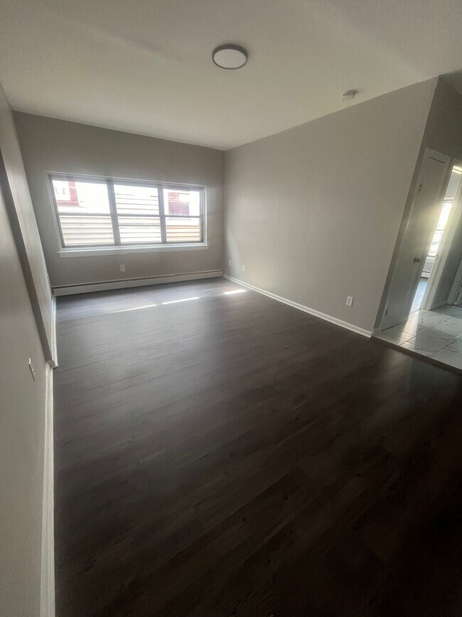 55 2nd Ave C2 - 55-57 2nd Ave