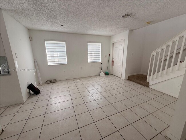 Foto del edificio - 18674 SW 100th Ave